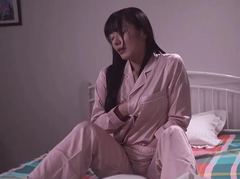 Tự sướng hàng đêm vì chồng bỏ bê, bà xã quyết định tìm đến ứng dụng hèn hò